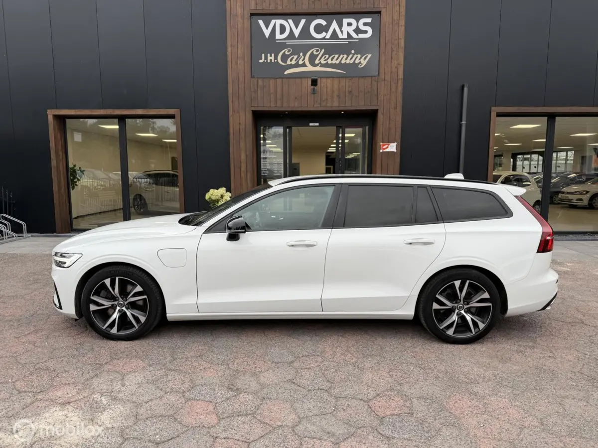 2.0 T8 Recharge AWD R-Design | Clima | Cruise | Carplay | Stoelverwarming | LED V+A | LMV!