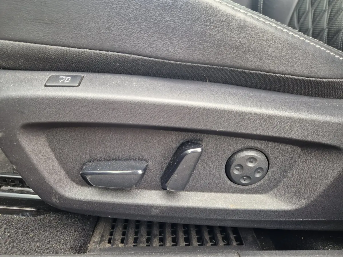 1.3 MHEV Xtronic Tekna Plus /Panoramadak /Trekhaak