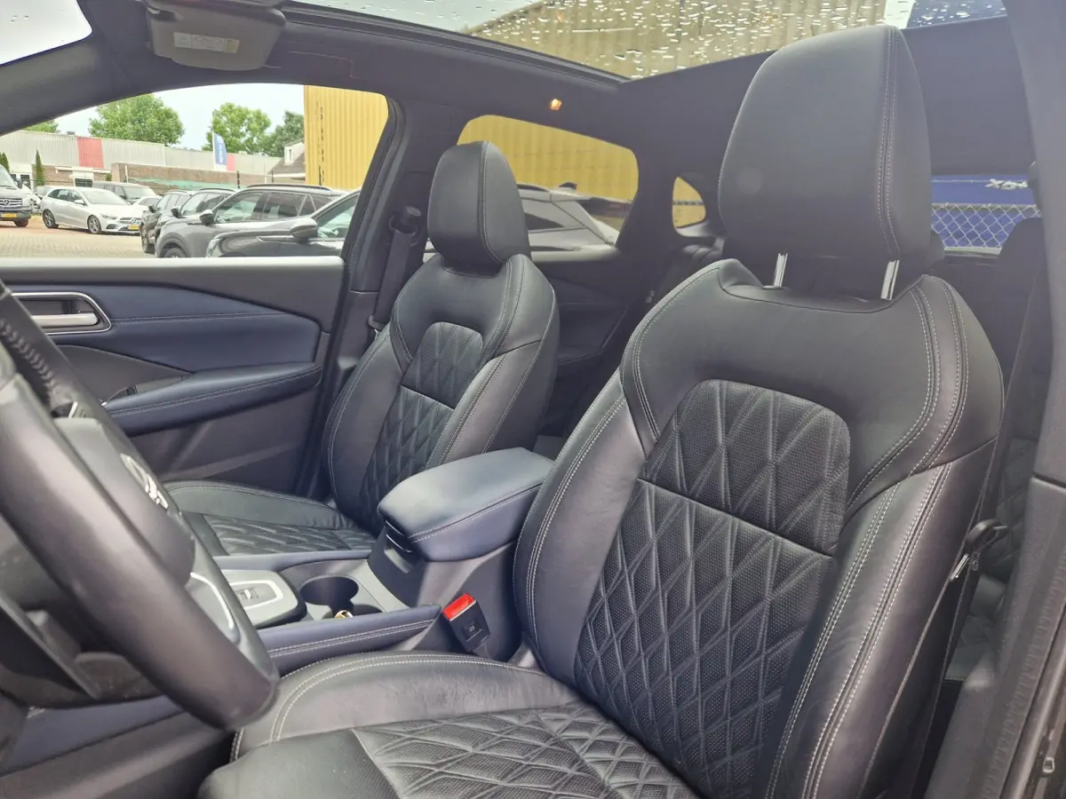 1.3 MHEV Xtronic Tekna Plus /Panoramadak /Trekhaak