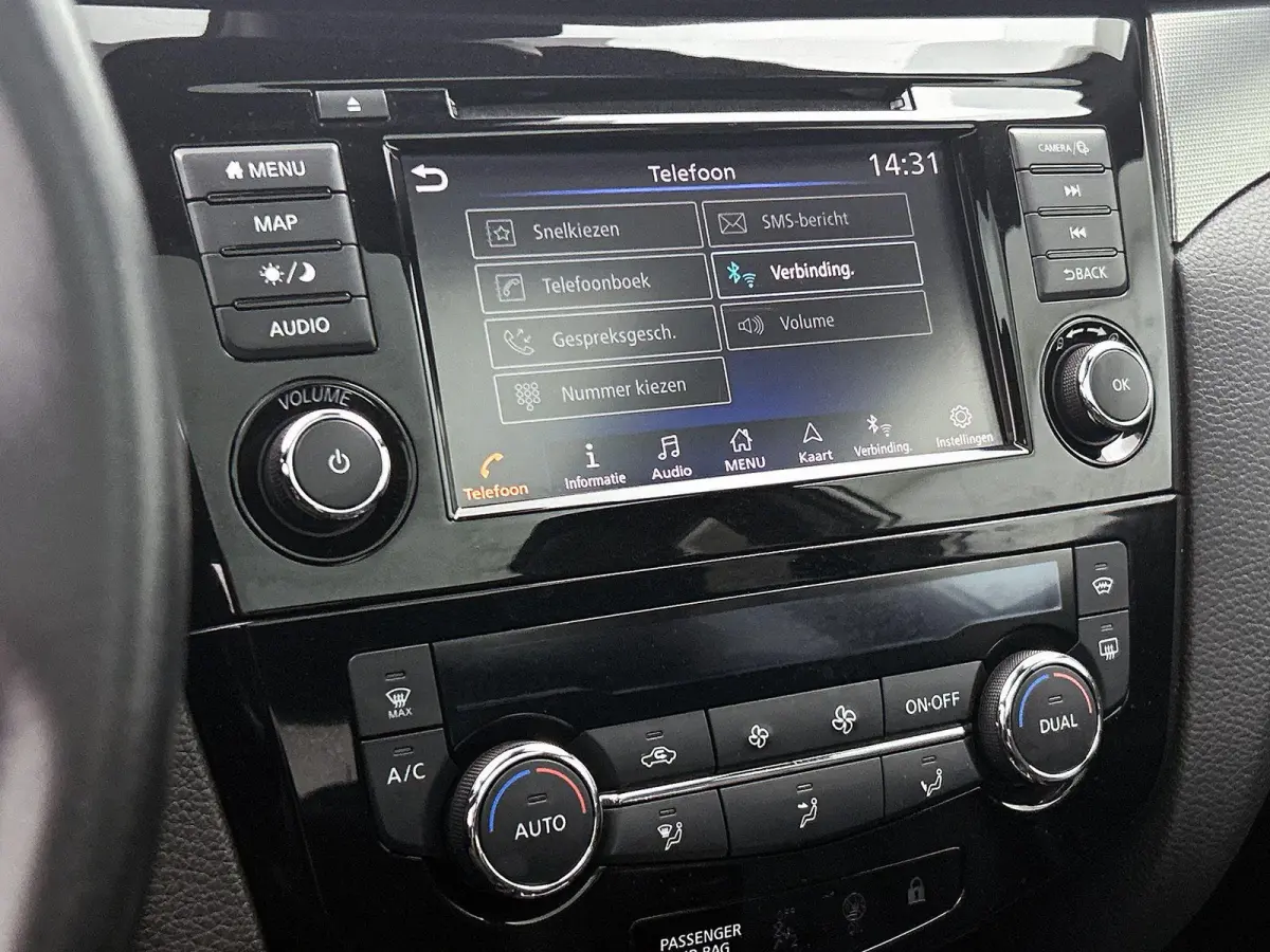 1.3 DIG-T Tekna + | Automaat | Trekhaak | LED | Panoramadak | PDC + Camera | Leer | Bose Audio | Stoelverwarming |