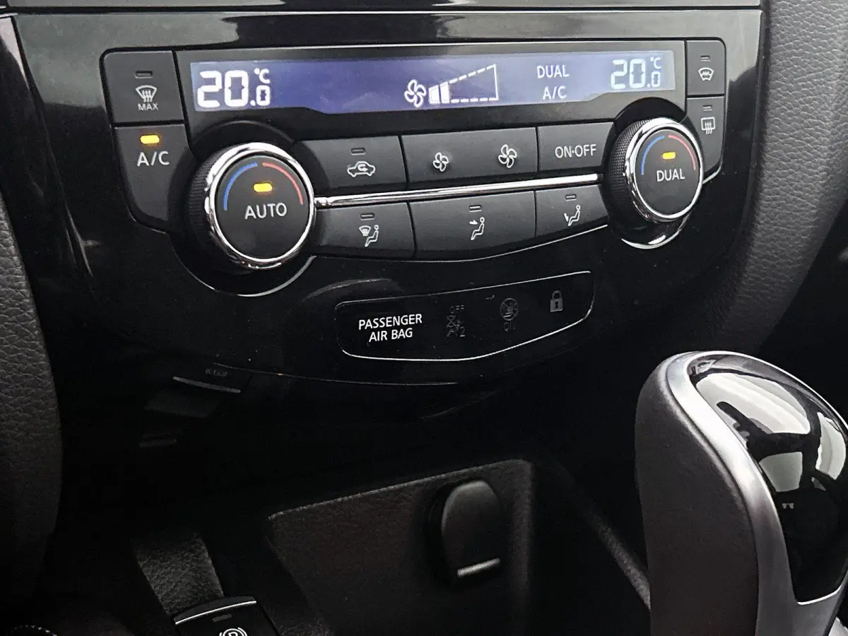 1.3 DIG-T Tekna + | Automaat | Trekhaak | LED | Panoramadak | PDC + Camera | Leer | Bose Audio | Stoelverwarming |