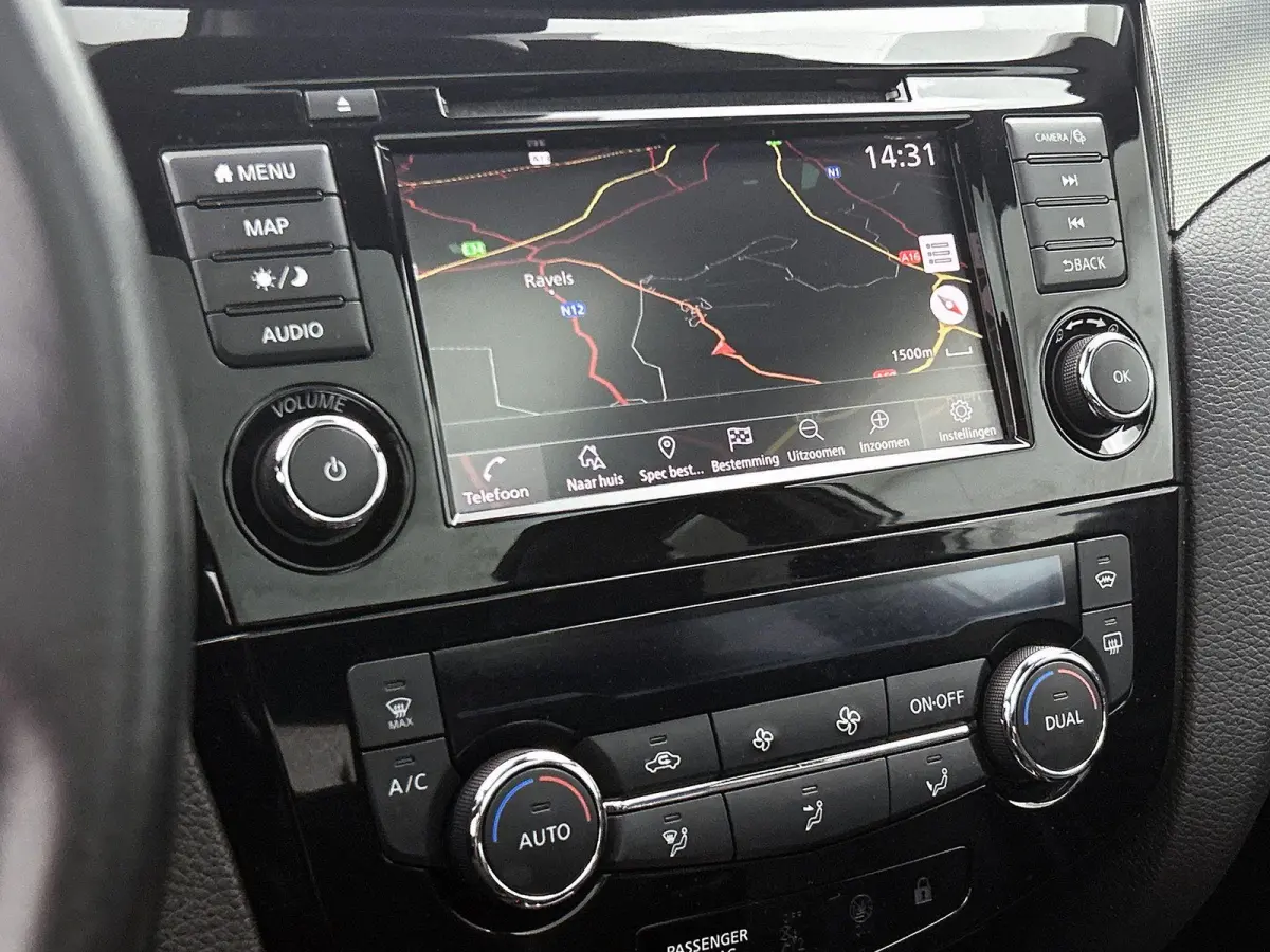 1.3 DIG-T Tekna + | Automaat | Trekhaak | LED | Panoramadak | PDC + Camera | Leer | Bose Audio | Stoelverwarming |