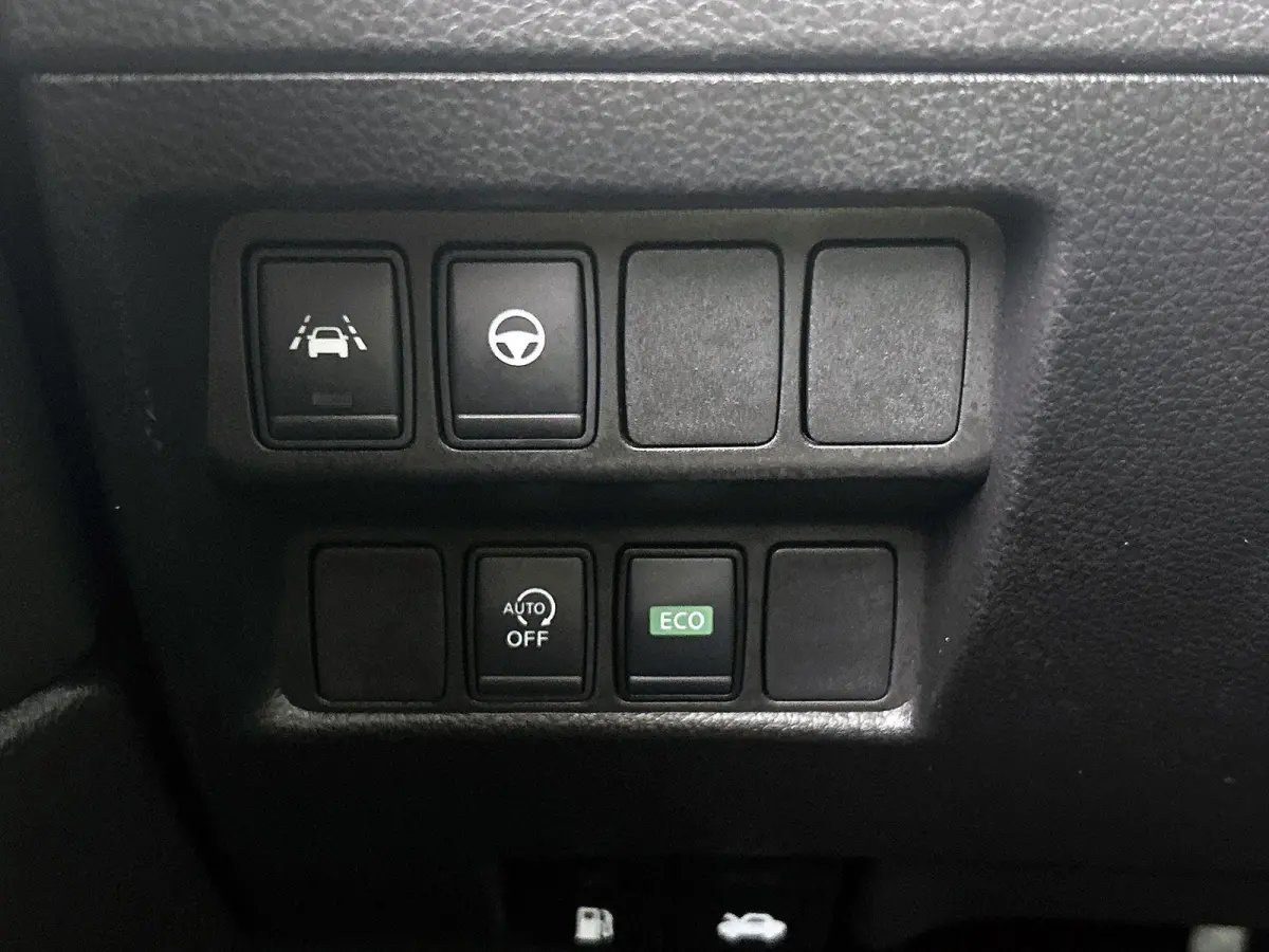 1.3 DIG-T Tekna + | Automaat | Trekhaak | LED | Panoramadak | PDC + Camera | Leer | Bose Audio | Stoelverwarming |