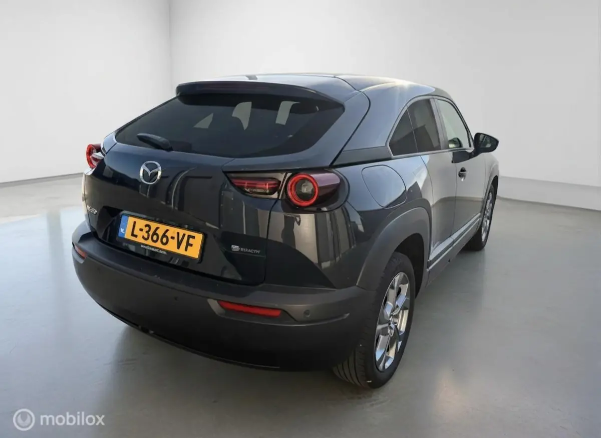 e-SkyActiv 145 Comfort 36 kWh | 98.503 km | SOH 91,8% | CCS |