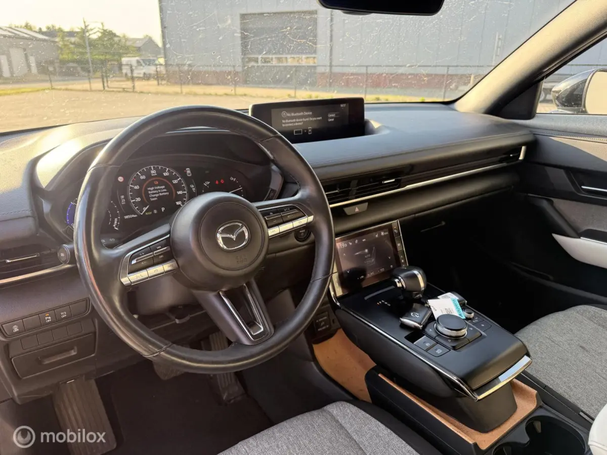 e-SkyActiv 145 Comfort 36 kWh | 98.503 km | SOH 91,8% | CCS |