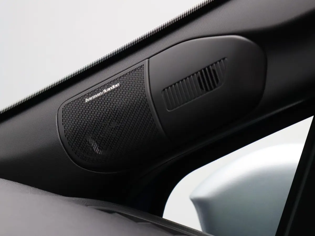 160pk E-Tech full hybrid Esprit Alpine | Schuif/Kanteldak | Adaptive Cruisecontrol | Harman Kardon | Google Navigatie | Stuurverwarming | Lichtmetalen Velgen 19" | Achteruitrijcamera |