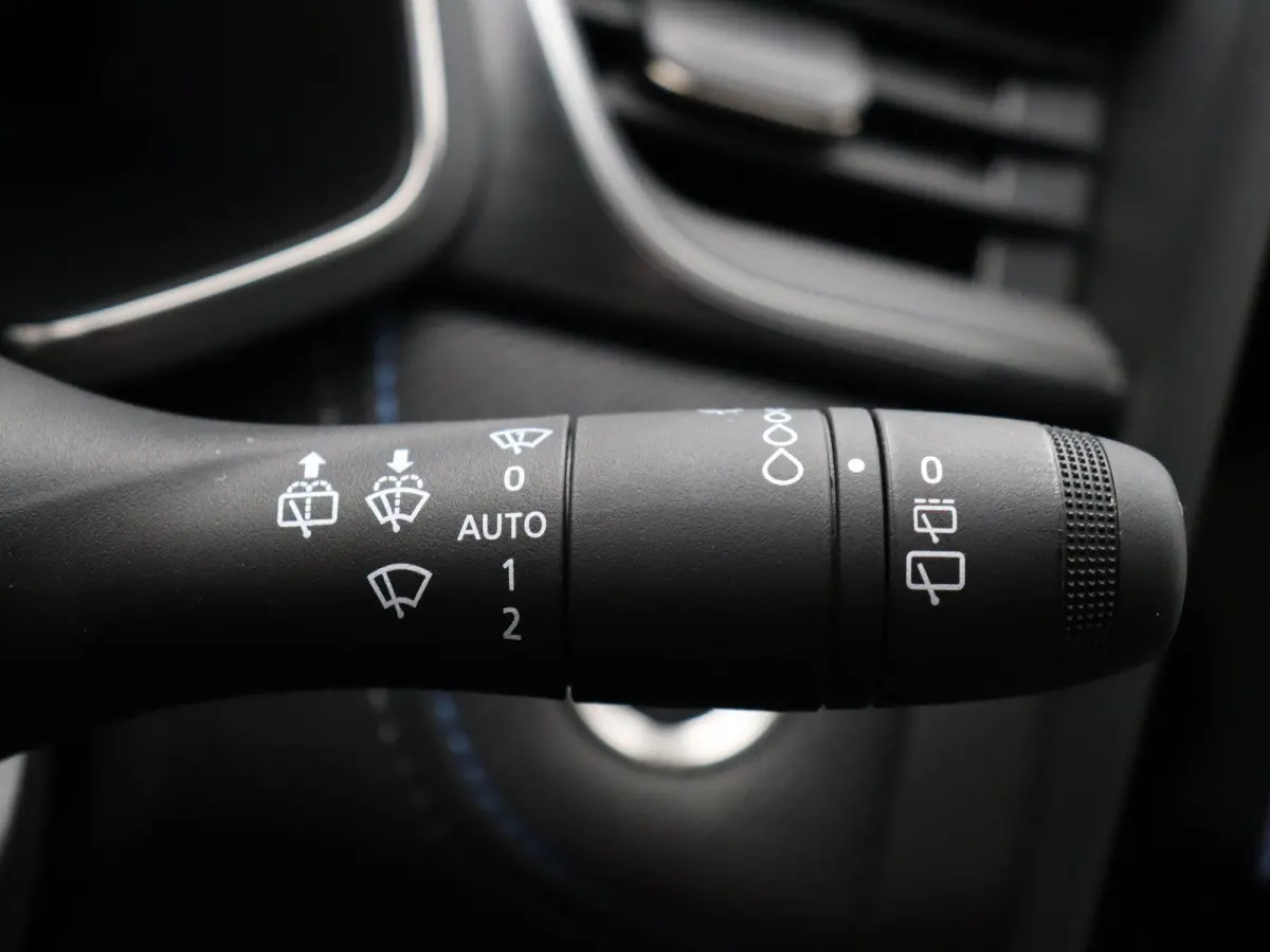 160pk E-Tech full hybrid Esprit Alpine | Schuif/Kanteldak | Adaptive Cruisecontrol | Harman Kardon | Google Navigatie | Stuurverwarming | Lichtmetalen Velgen 19" | Achteruitrijcamera |