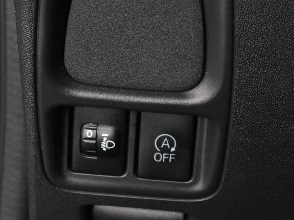 1.0 e-VTi Active Airco Bluetooth Led 5 deurs