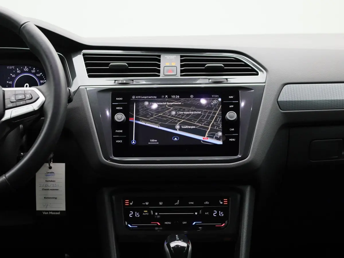 1.4 TSI eHybrid Life 245 PK| Dealeronderhouden | Navigatie | Stoelverwarming | Stuurwielverwarming | Achterklep Elektrisch | Climatronic | Digitale Cockpit | Achteruitrijcamera