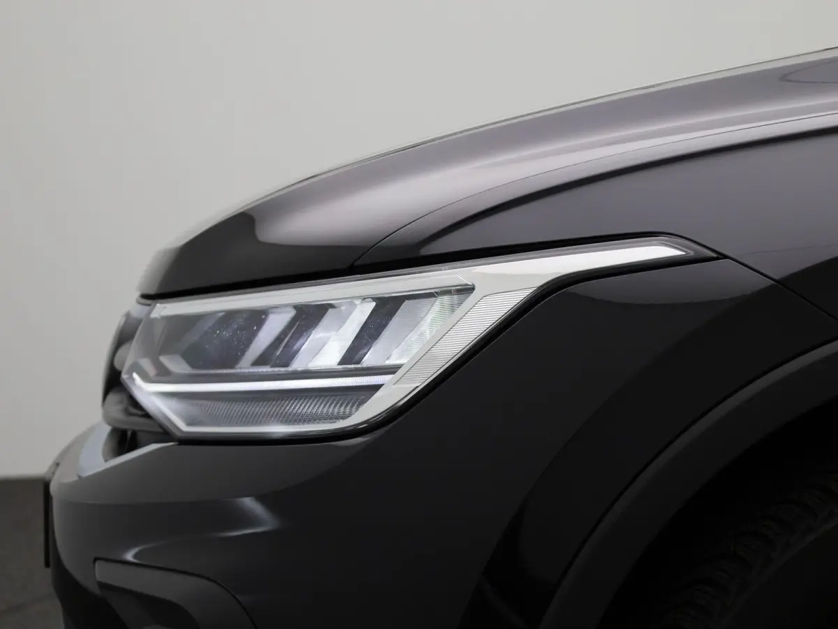 1.4 TSI eHybrid Life 245 PK| Dealeronderhouden | Navigatie | Stoelverwarming | Stuurwielverwarming | Achterklep Elektrisch | Climatronic | Digitale Cockpit | Achteruitrijcamera
