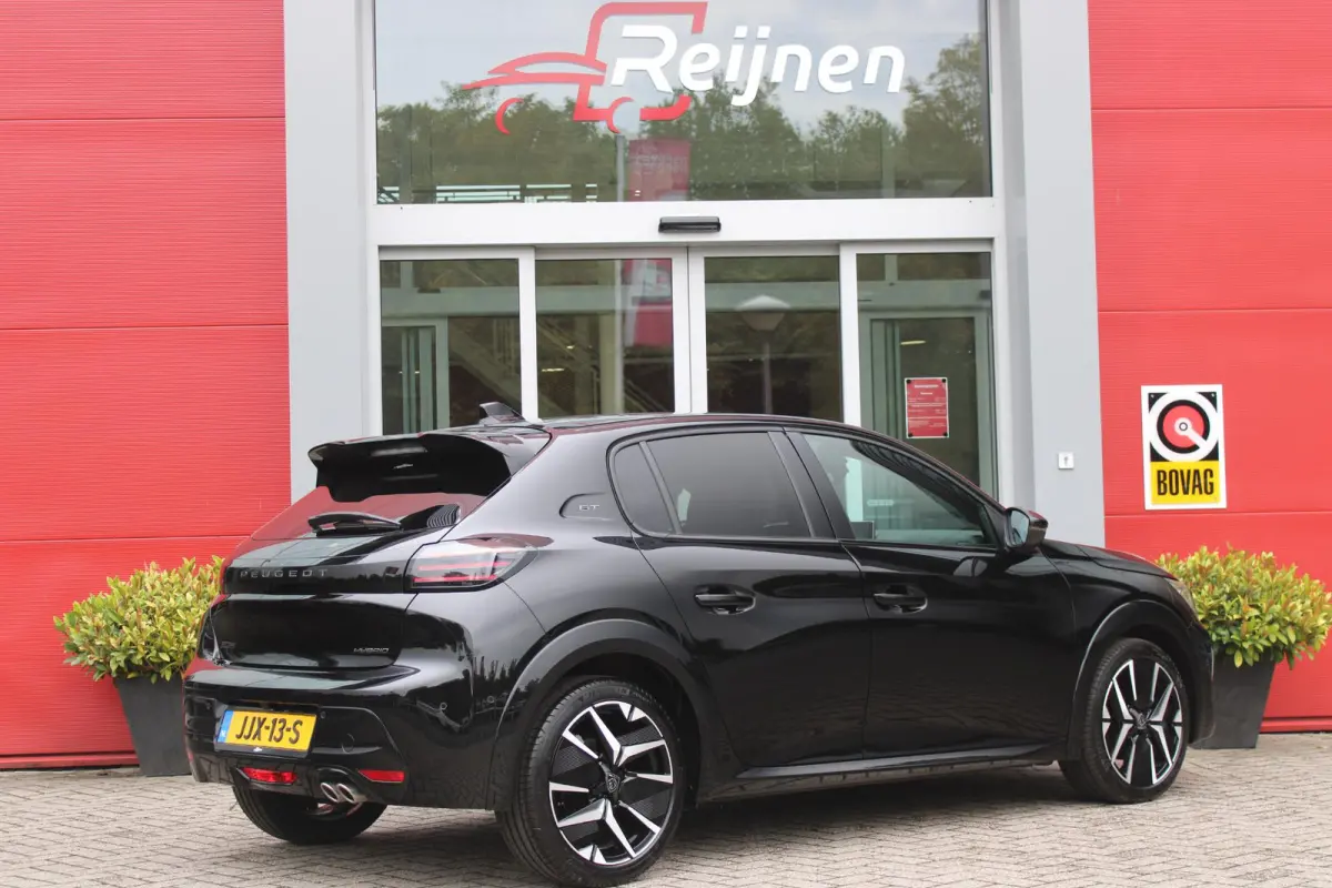 1.2 Hybrid 145PK AUTOMAAT GT PACK | ELEKTRISCH BEDIENBARE BESTUURDERSSTOEL MET MASSAGE FUNCTIE | ALCANTARA BEKLEDING | STOEL VERWARMING | ADAPTIVE CRUISE CONTROL | DAB+ RADIO | APPLE CARPLAY