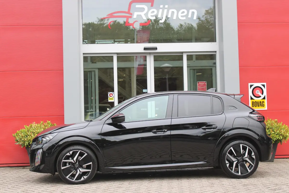 1.2 Hybrid 145PK AUTOMAAT GT PACK | ELEKTRISCH BEDIENBARE BESTUURDERSSTOEL MET MASSAGE FUNCTIE | ALCANTARA BEKLEDING | STOEL VERWARMING | ADAPTIVE CRUISE CONTROL | DAB+ RADIO | APPLE CARPLAY