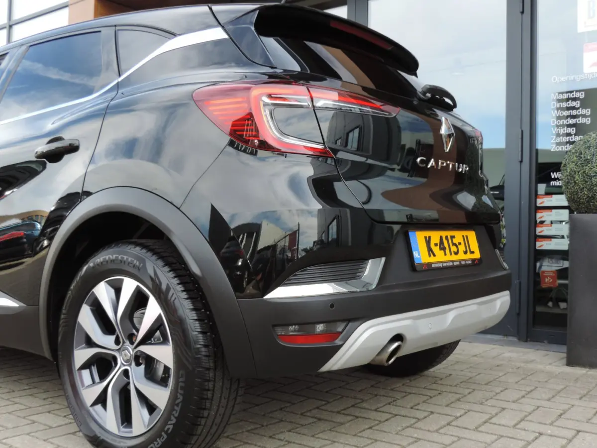1.0 TCe 100 Intens 90.000km | Camera | 17” Allseason | Halfleer | Cruise contr | DAB | Priv.glas | Navi | CarPlay