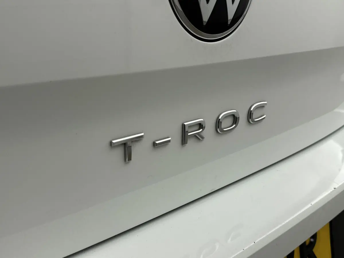 1.0 TSI Style | CLIMATE CONTROL | CRUISE CONTROL | PARKEERSENSOREN | NAVIGATIE | LMV | APPLE CARPLAY / ANDROID AUTO |