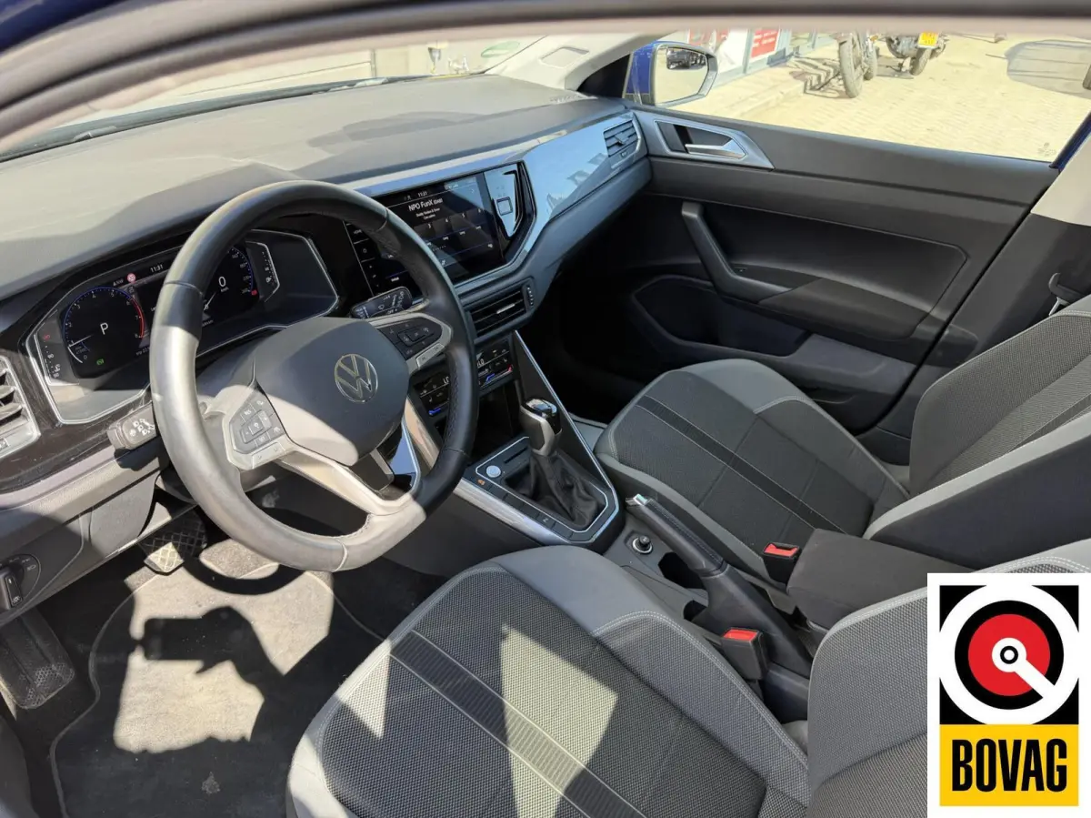 1.0 TSI R-Line Edition Camera CarPlay Navi AUTOMAAT