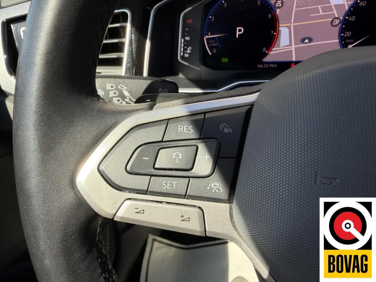 1.0 TSI R-Line Edition Camera CarPlay Navi AUTOMAAT