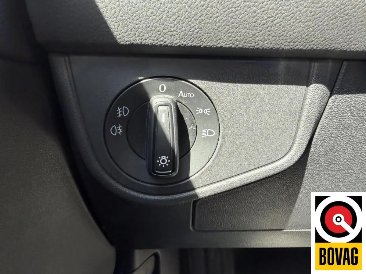 1.0 TSI R-Line Edition Camera CarPlay Navi AUTOMAAT