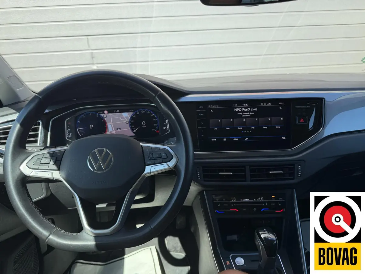 1.0 TSI R-Line Edition Camera CarPlay Navi AUTOMAAT