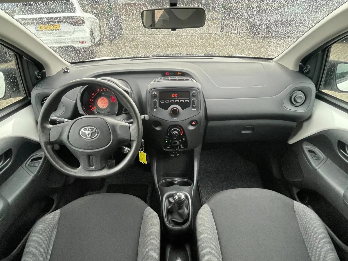 1.0 VVT-i x-now