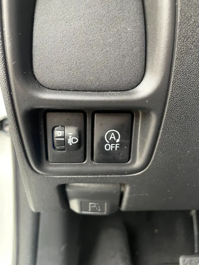 1.0 VVT-i x-now
