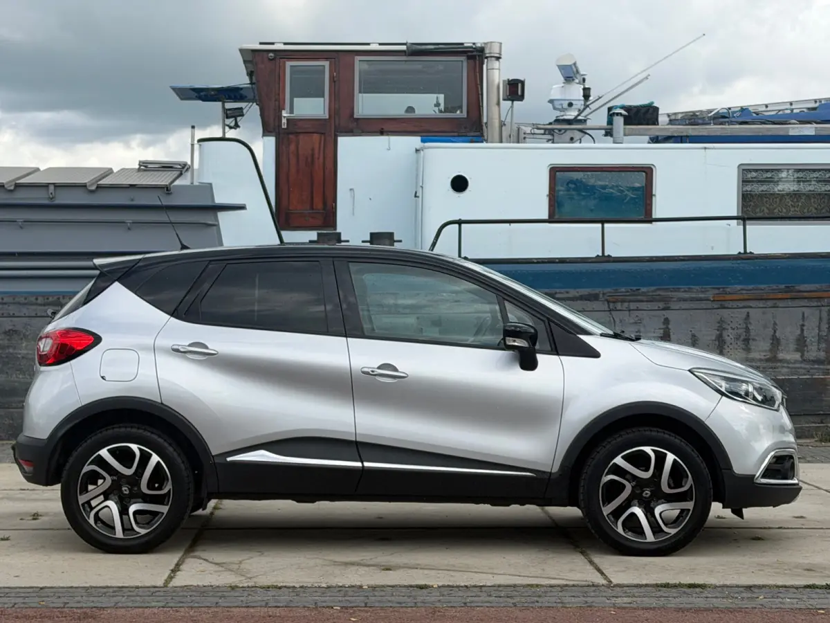 0.9 TCe Xmod - Gris Platine/Noir Etoile - Leder/Nav/Clima/Cruise