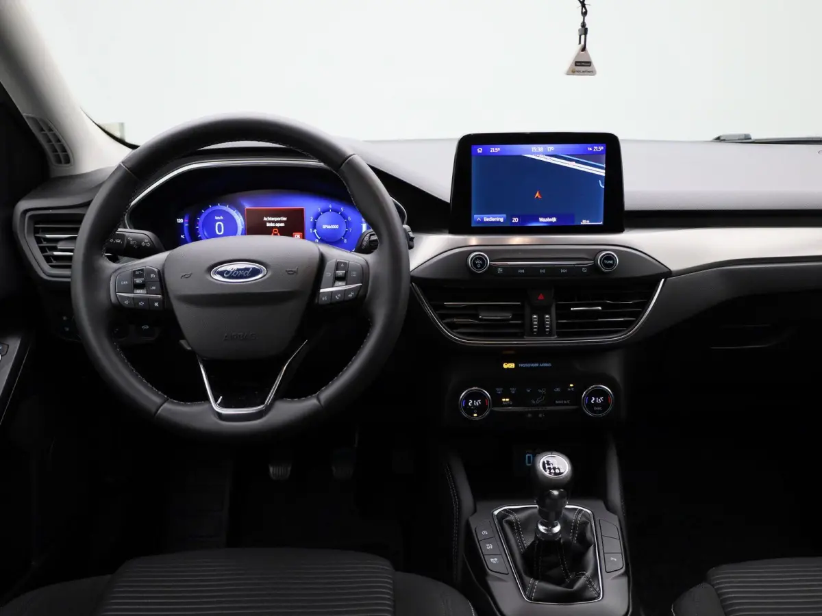 1.0 EcoBoost Titanium X Business