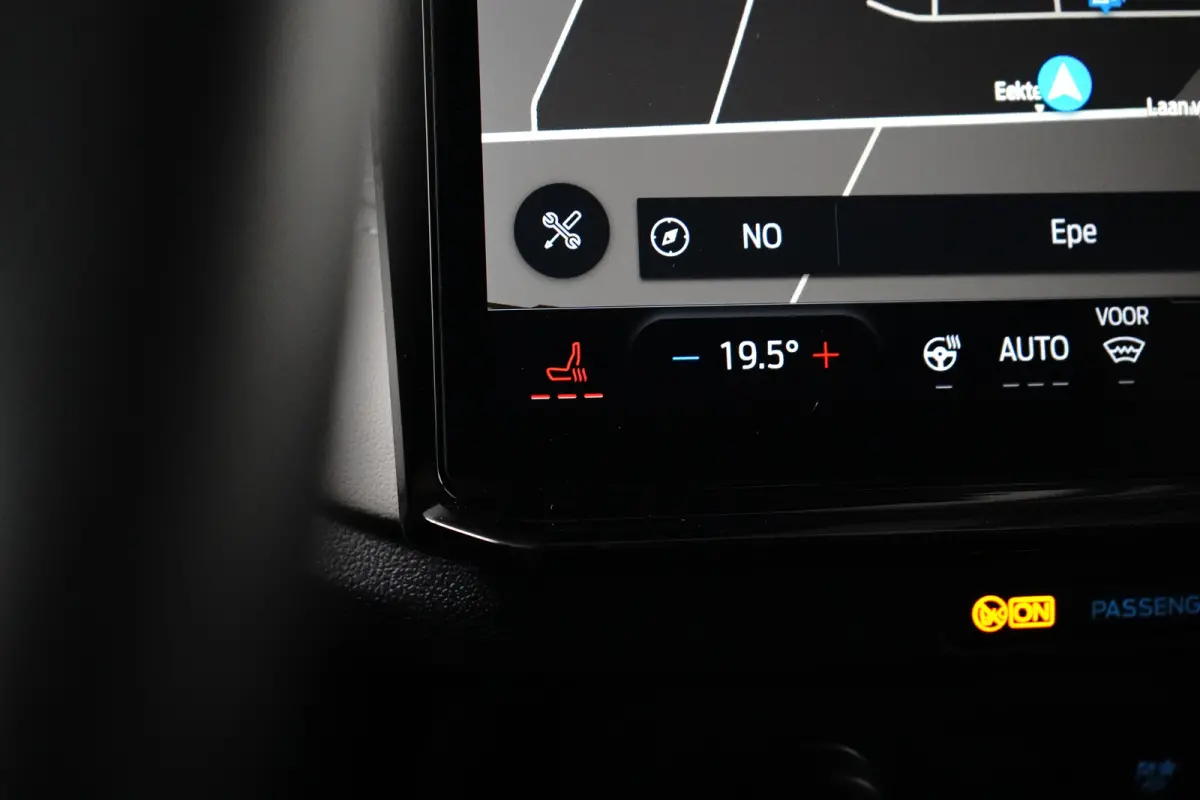 Premium 44 kWh FWD 168pk | Stoelverwarming | B&O Audio | Apple Carplay | Camera | Adap. Cruise
