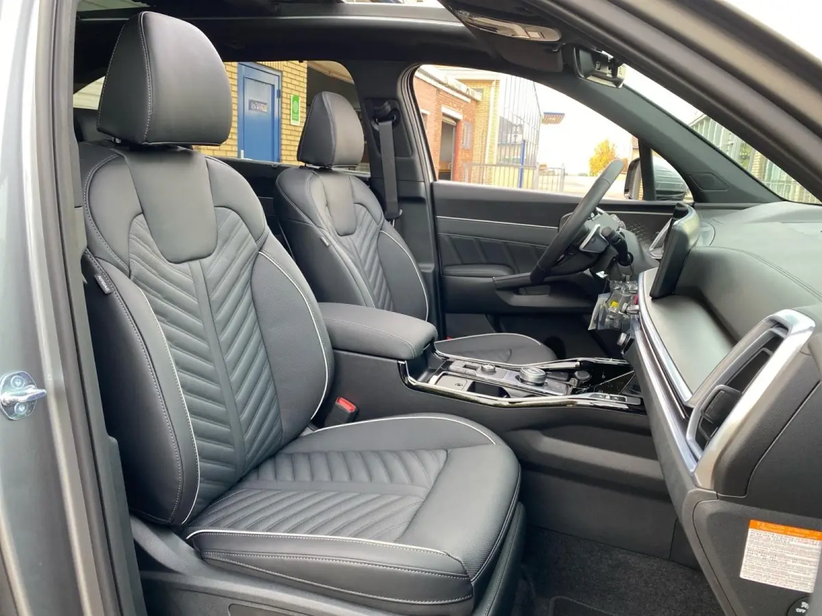 1.6 T-GDi Plug-in Hybrid 4WD ExecutiveLine 7p | Bel voor info | 253 pk | Head-up display | Nu €3000 Inruilpremie!
