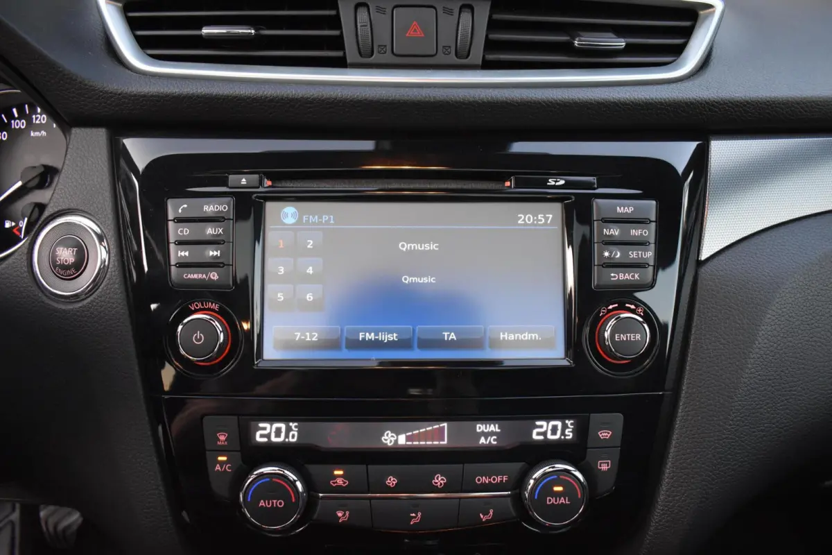 1.2 Tekna +|afn. trekhaak|Bose|Navi|Pano|Mem. seat