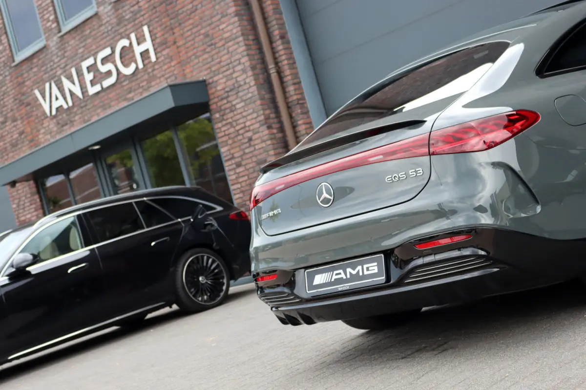 AMG 53 4MATIC+ 108 kWh | Manufaktur | Keramisch | Achterasbesturing | Hyperscreen | Carbon | HUD | Massage | Verwarmd Stuurwiel | Stoelventilatie | Luchtvering |