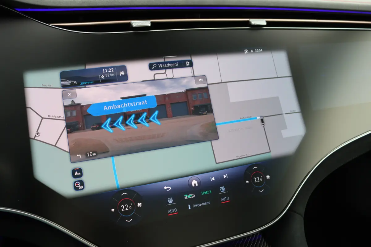 AMG 53 4MATIC+ 108 kWh | Manufaktur | Keramisch | Achterasbesturing | Hyperscreen | Carbon | HUD | Massage | Verwarmd Stuurwiel | Stoelventilatie | Luchtvering |