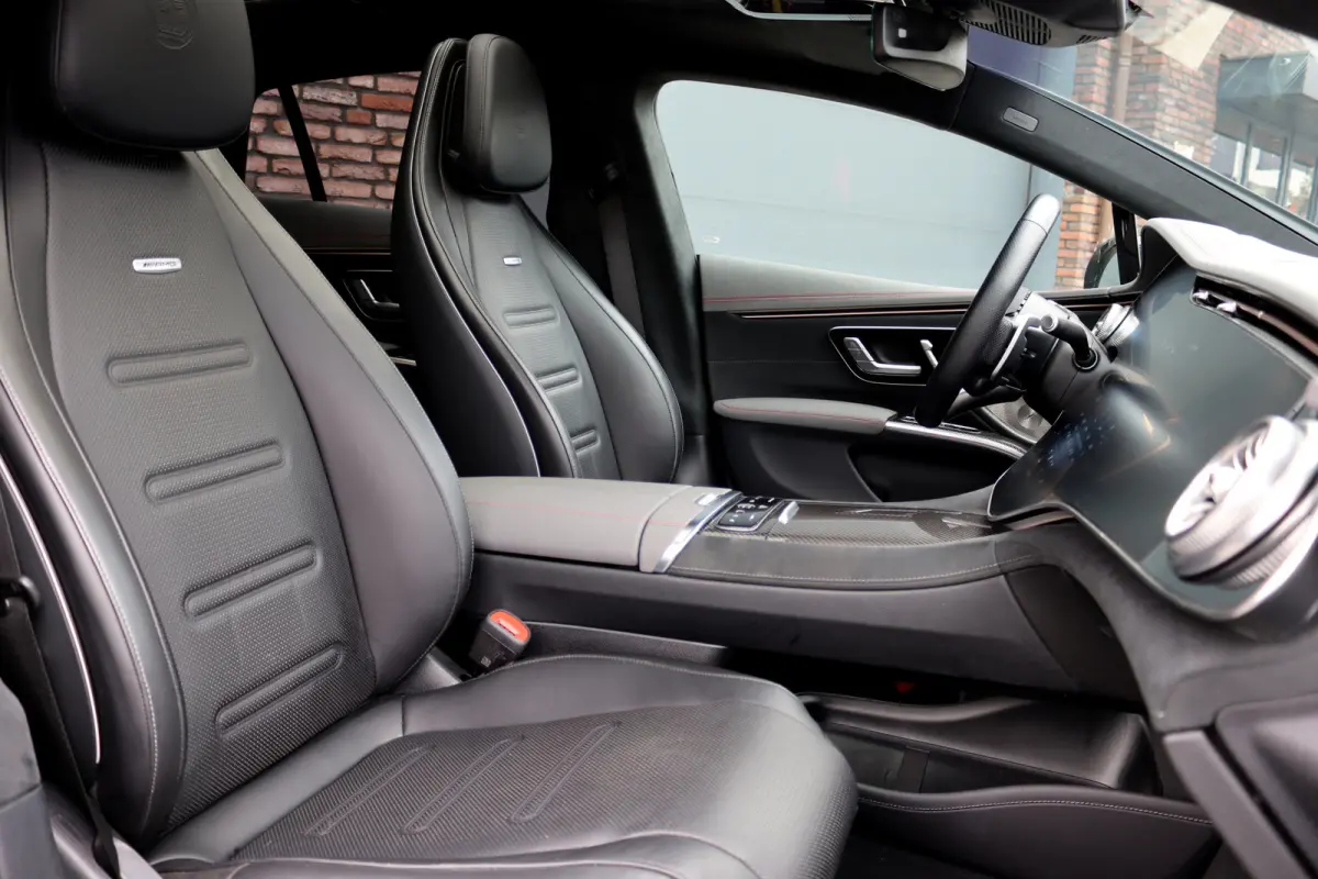 AMG 53 4MATIC+ 108 kWh | Manufaktur | Keramisch | Achterasbesturing | Hyperscreen | Carbon | HUD | Massage | Verwarmd Stuurwiel | Stoelventilatie | Luchtvering |