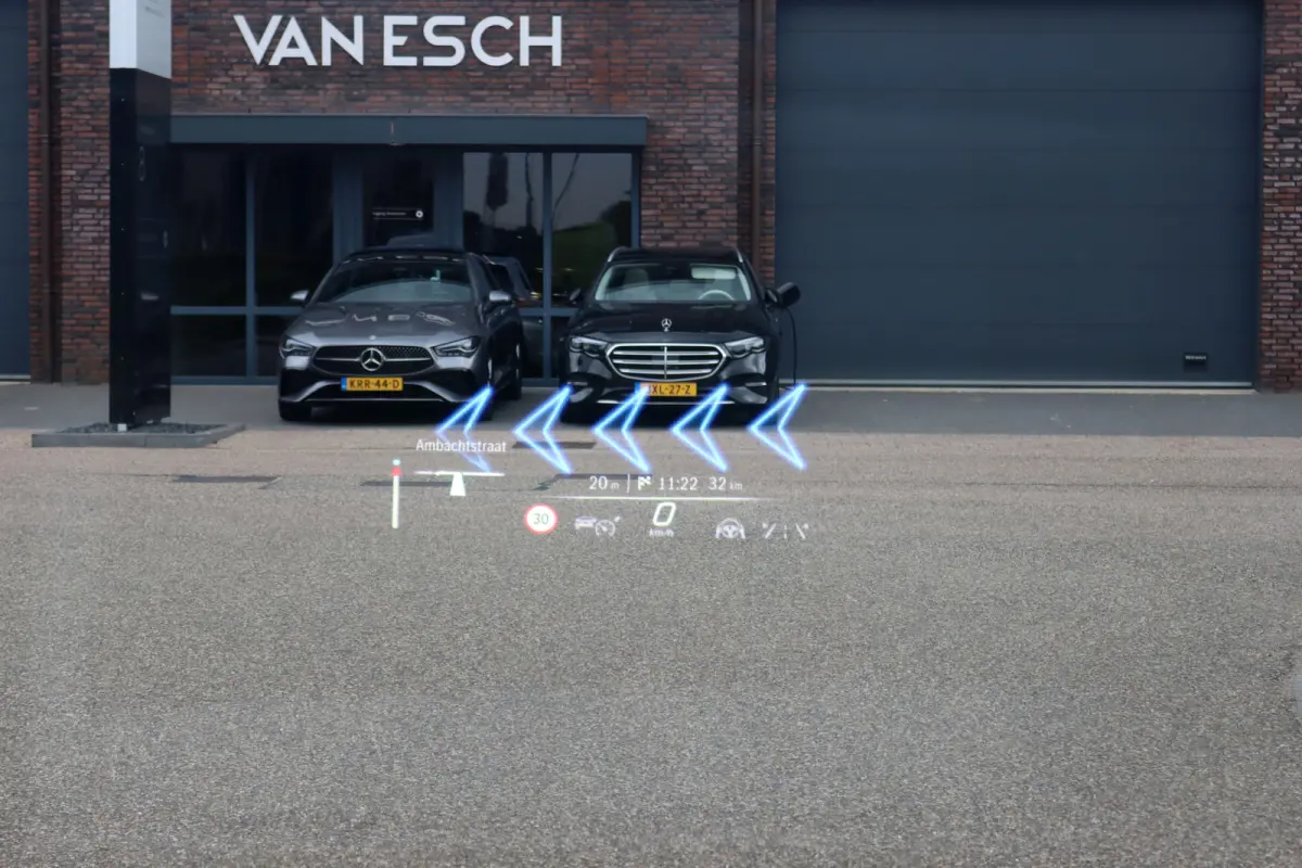 AMG 53 4MATIC+ 108 kWh | Manufaktur | Keramisch | Achterasbesturing | Hyperscreen | Carbon | HUD | Massage | Verwarmd Stuurwiel | Stoelventilatie | Luchtvering |
