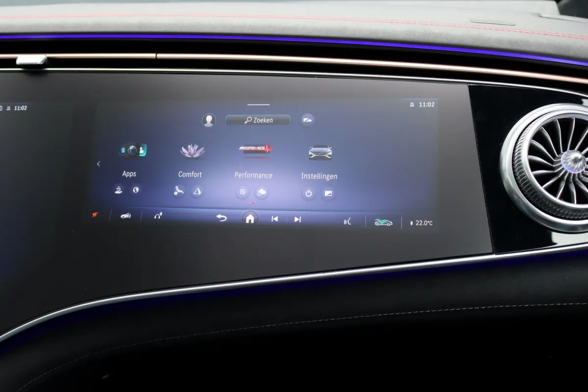 AMG 53 4MATIC+ 108 kWh | Manufaktur | Keramisch | Achterasbesturing | Hyperscreen | Carbon | HUD | Massage | Verwarmd Stuurwiel | Stoelventilatie | Luchtvering |