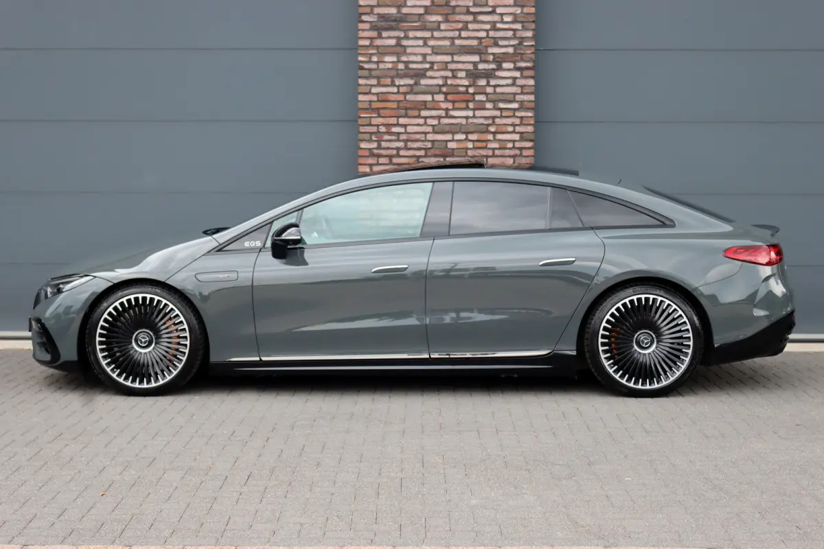 AMG 53 4MATIC+ 108 kWh | Manufaktur | Keramisch | Achterasbesturing | Hyperscreen | Carbon | HUD | Massage | Verwarmd Stuurwiel | Stoelventilatie | Luchtvering |