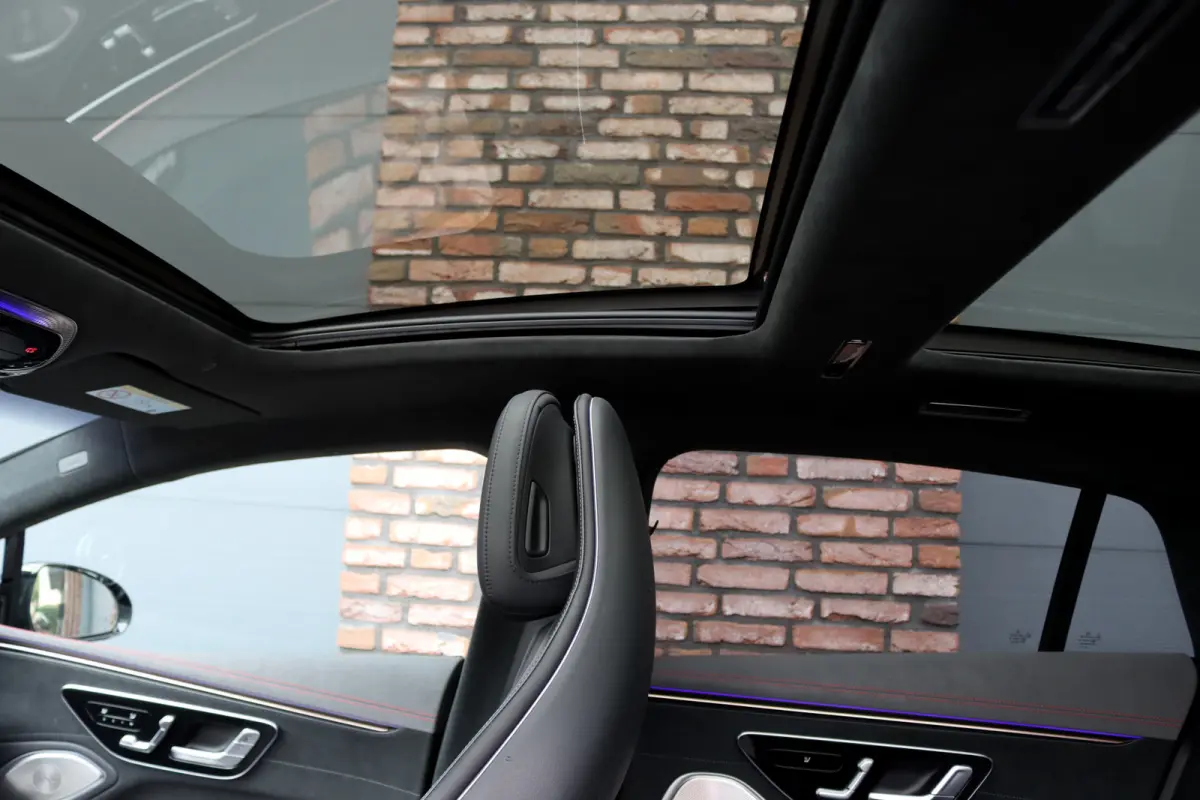 AMG 53 4MATIC+ 108 kWh | Manufaktur | Keramisch | Achterasbesturing | Hyperscreen | Carbon | HUD | Massage | Verwarmd Stuurwiel | Stoelventilatie | Luchtvering |