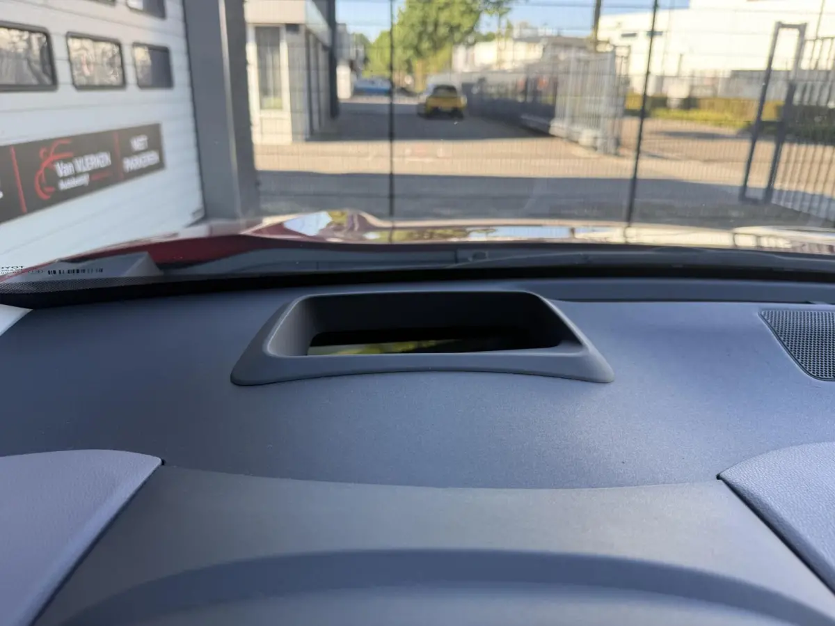 1.5 Hybrid Executive PANORAMADAK
