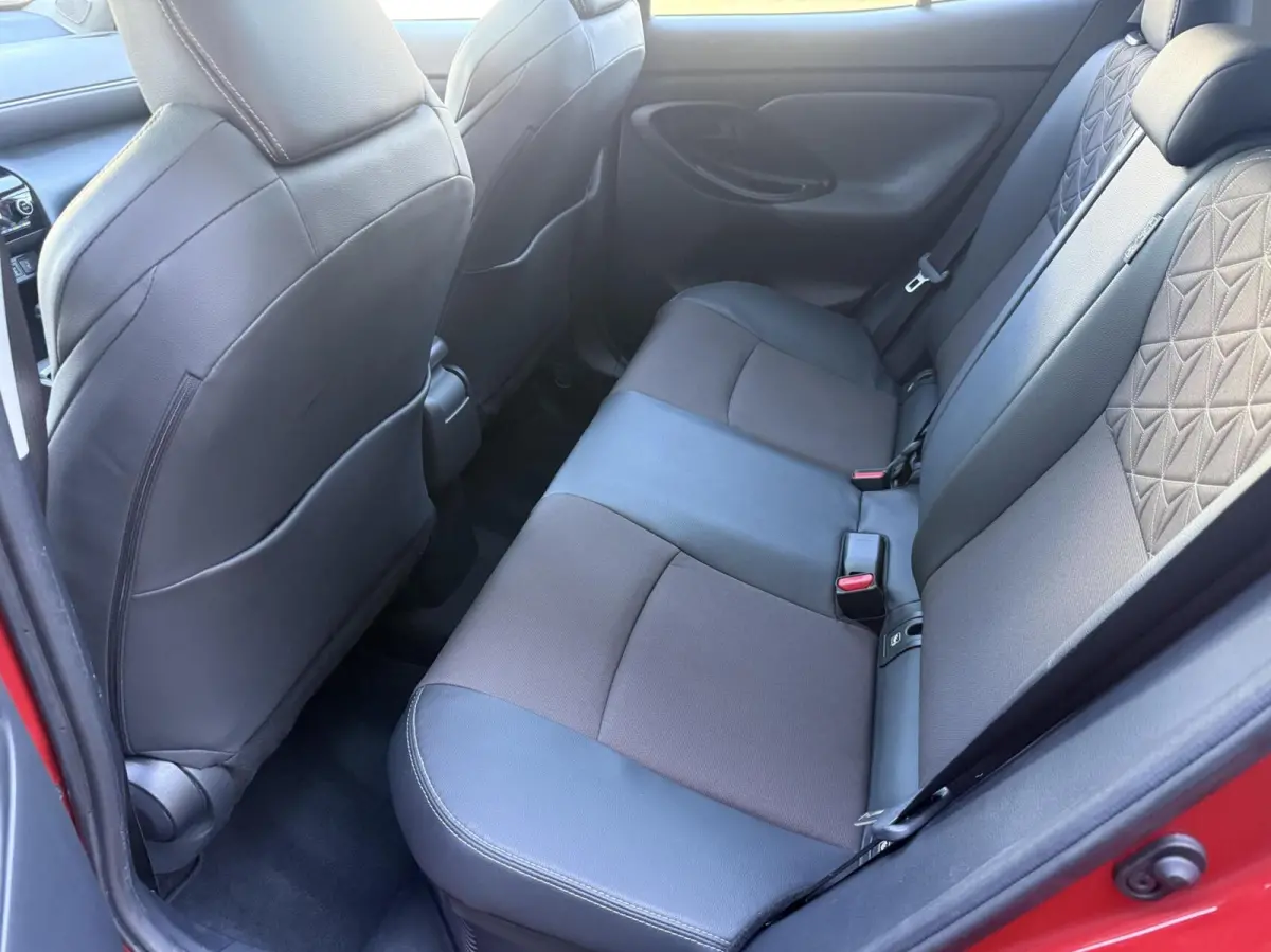 1.5 Hybrid Executive PANORAMADAK
