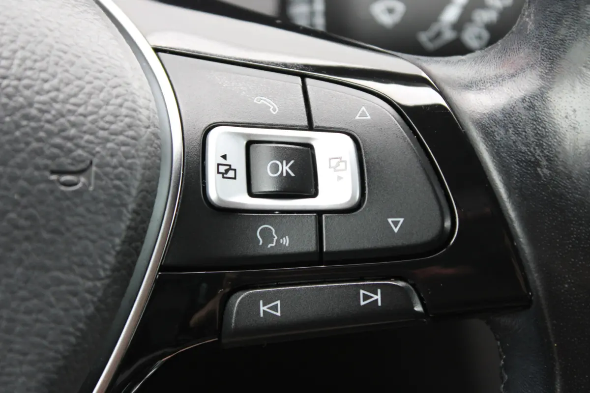 1.4 TSI Highline Business R