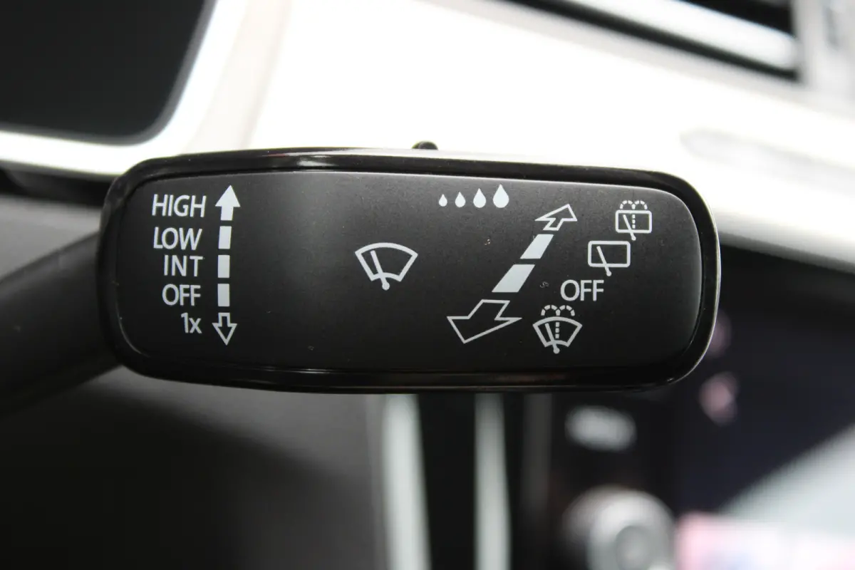 1.4 TSI Highline Business R