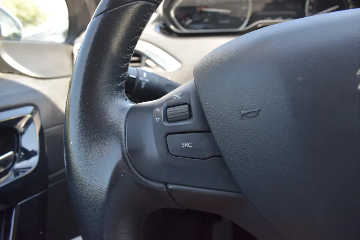 1.2 Signature | NL-Auto | NAP | Apple Carplay/Android Auto