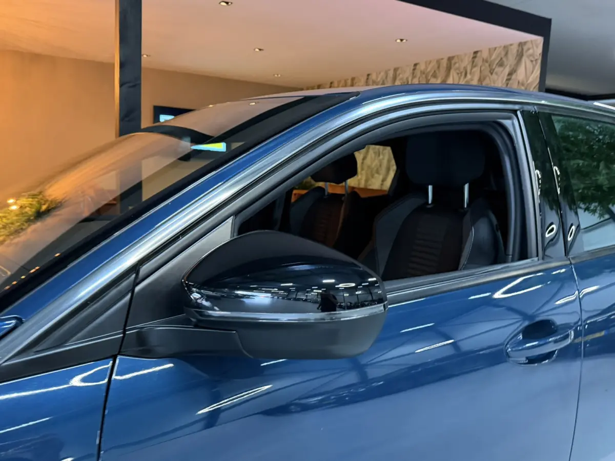 1.6 HYbrid 225 Allure Pack Business SOH 99%|10/2023|1e Eigenaar|DealerOH|360° Camera|CarPlay|Garantie|Rijklaar