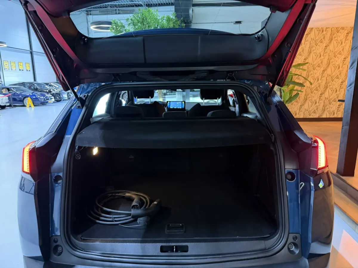 1.6 HYbrid 225 Allure Pack Business SOH 99%|10/2023|1e Eigenaar|DealerOH|360° Camera|CarPlay|Garantie|Rijklaar