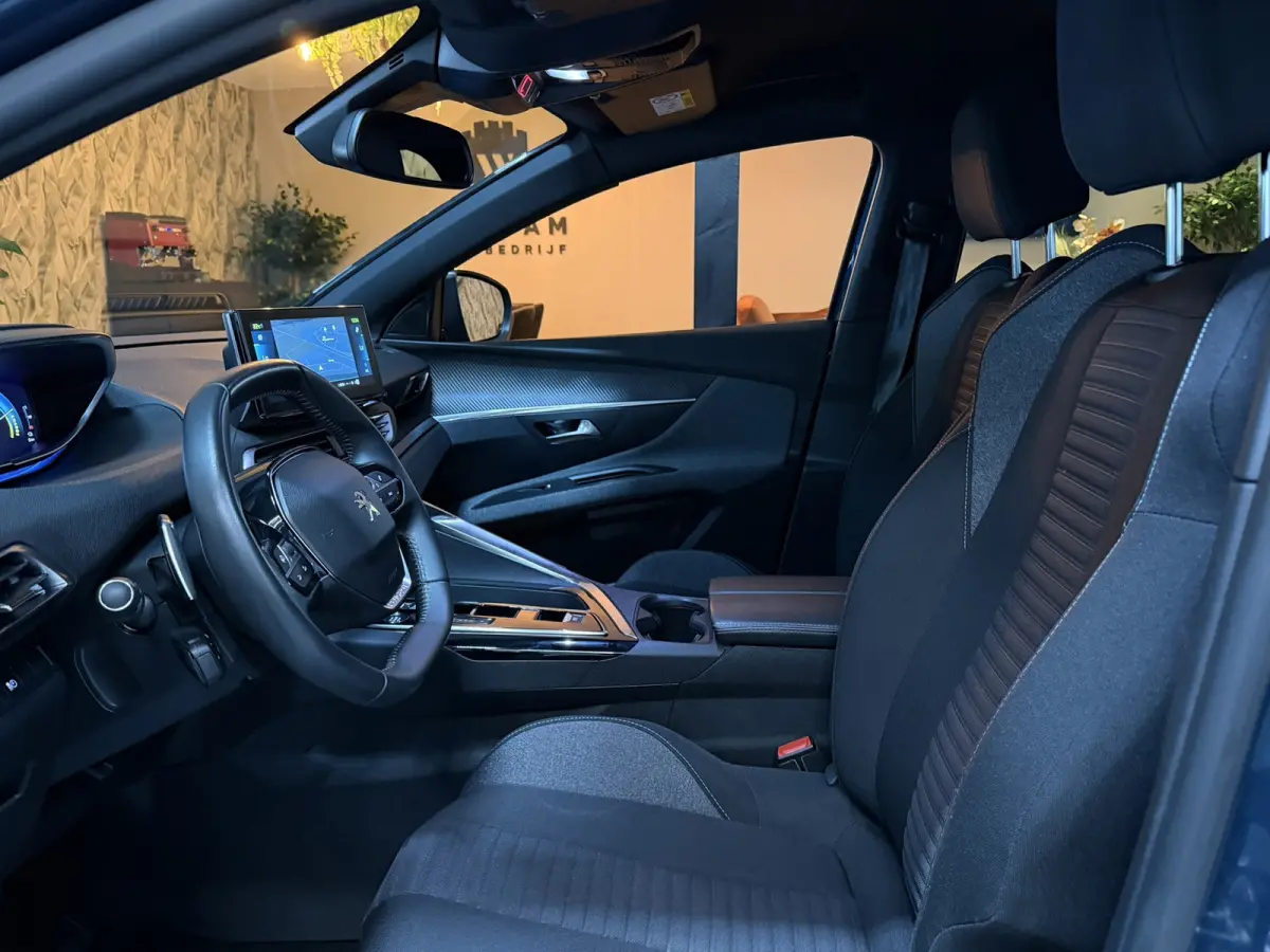 1.6 HYbrid 225 Allure Pack Business SOH 99%|10/2023|1e Eigenaar|DealerOH|360° Camera|CarPlay|Garantie|Rijklaar