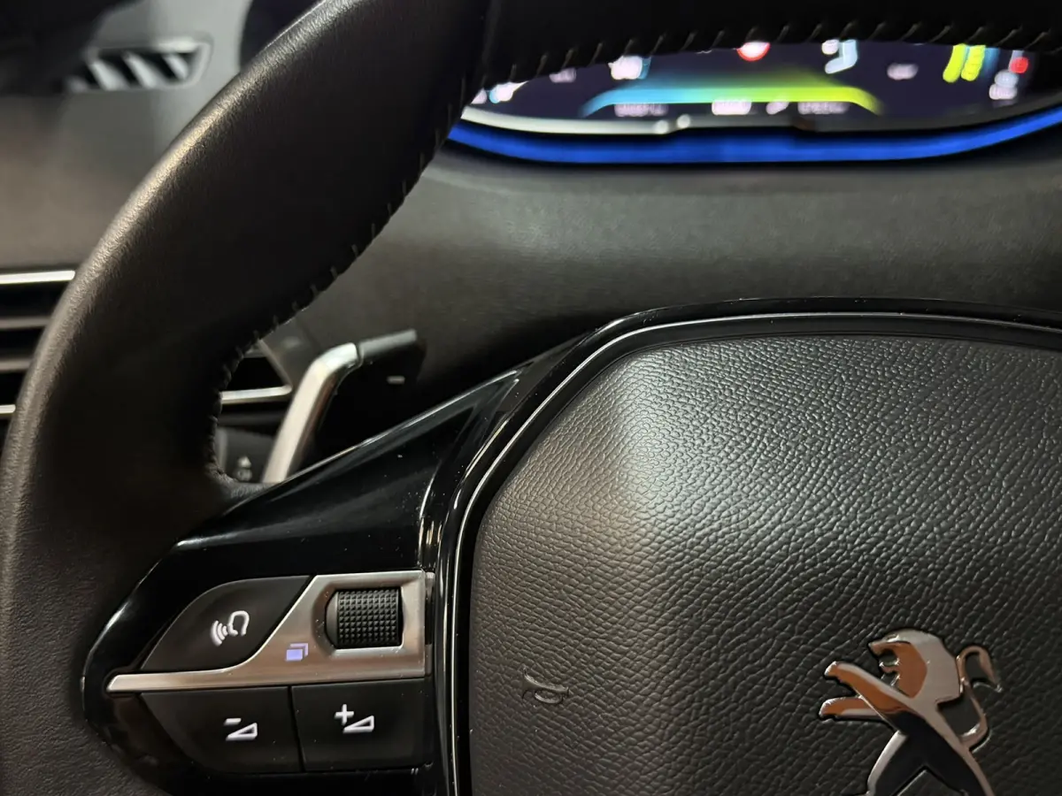 1.6 HYbrid 225 Allure Pack Business SOH 99%|10/2023|1e Eigenaar|DealerOH|360° Camera|CarPlay|Garantie|Rijklaar