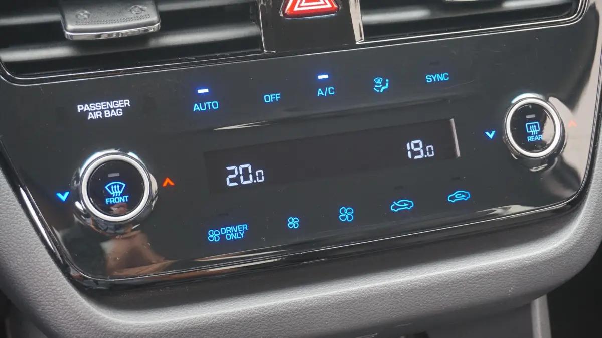 1.6 GDi Hybrid Premium Plus | Vol Opties | NL Auto | Elektr Stoelverst met Memory | Stoelkoeling | Dodehoek | PDC V+A | Camera | Adapt Cruise