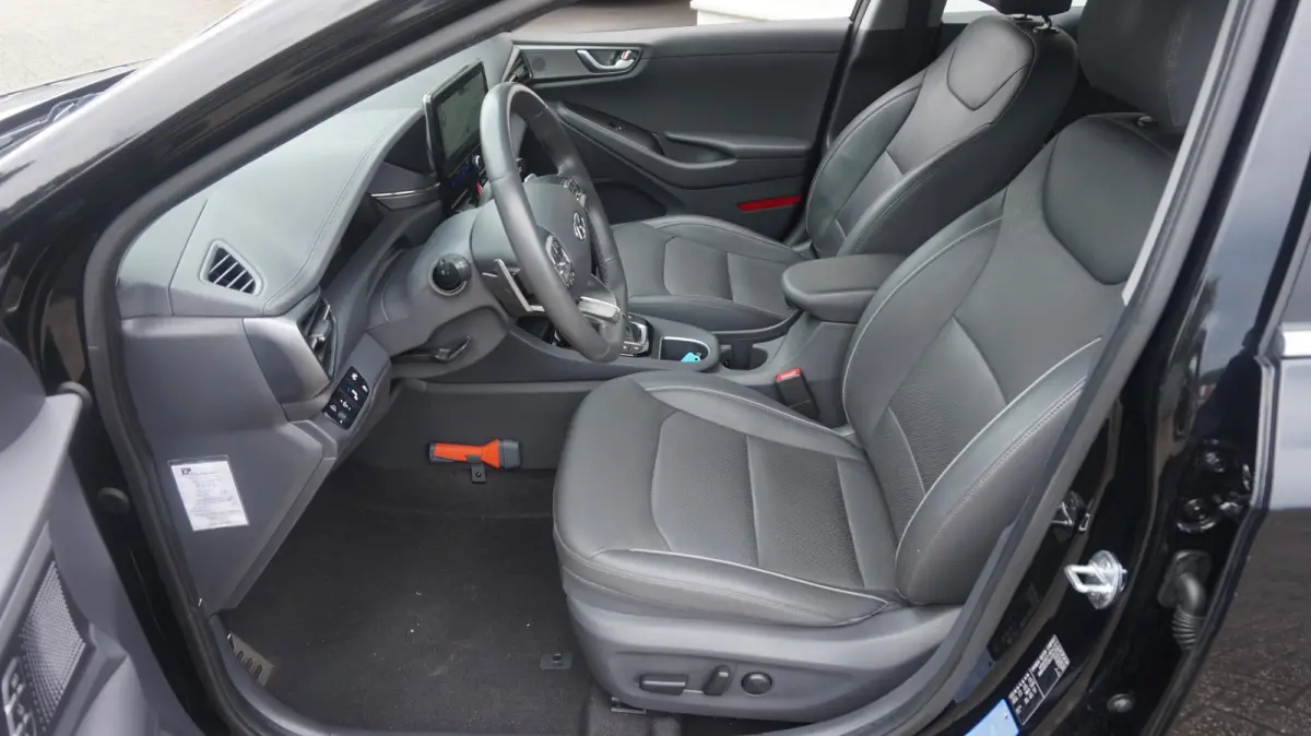 1.6 GDi Hybrid Premium Plus | Vol Opties | NL Auto | Elektr Stoelverst met Memory | Stoelkoeling | Dodehoek | PDC V+A | Camera | Adapt Cruise