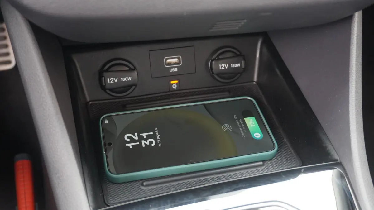 1.6 GDi Hybrid Premium Plus | Vol Opties | NL Auto | Elektr Stoelverst met Memory | Stoelkoeling | Dodehoek | PDC V+A | Camera | Adapt Cruise