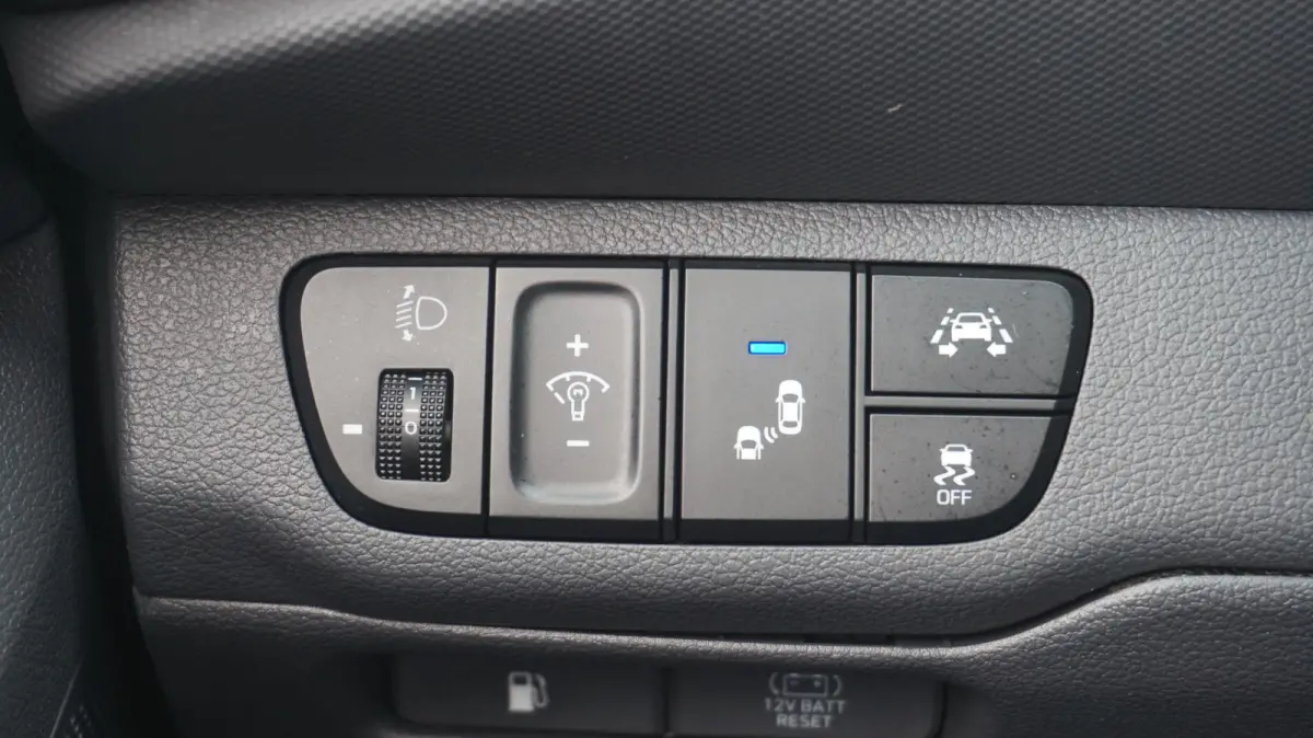 1.6 GDi Hybrid Premium Plus | Vol Opties | NL Auto | Elektr Stoelverst met Memory | Stoelkoeling | Dodehoek | PDC V+A | Camera | Adapt Cruise