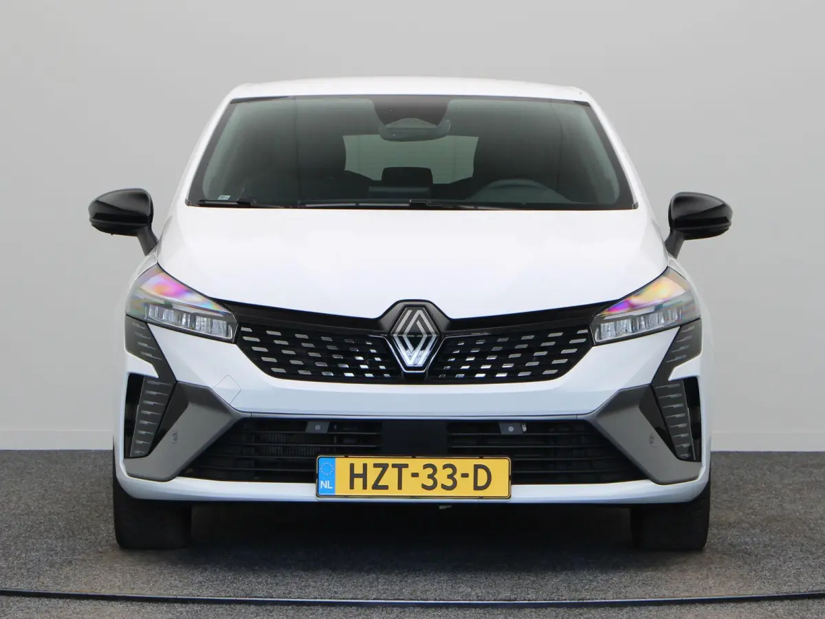 1.6 E-Tech Full Hybrid 145 esprit Alpine | Adaptive cruise control | Climate control | Sportstoelen | Apple carplay / Android auto | Achteruitrijcamera |